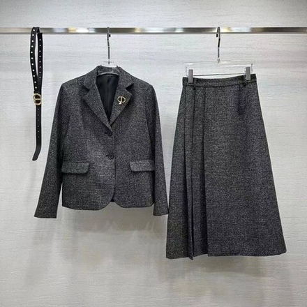 Костюм Dior