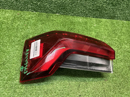 Фонарь левый внешний Skoda Rapid 2 (2020-2023)