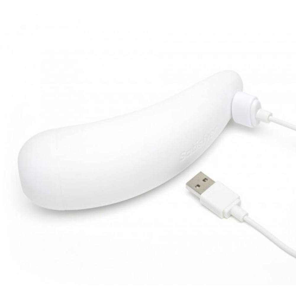 Вакуумный клиторальный стимулятор Satisfyer Curvy 2+ (белый)