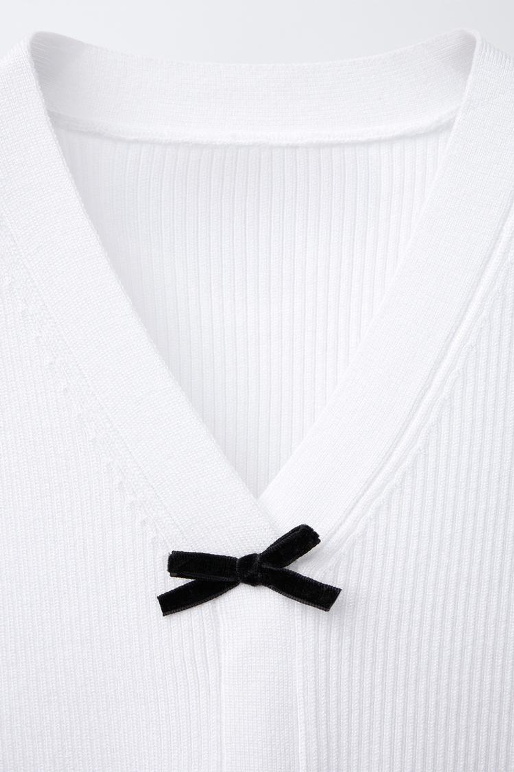 ZARA ТРИКОТАЖНЫЙ ЖИЛЕТ С БАНТАМИ, ЭКРЮ