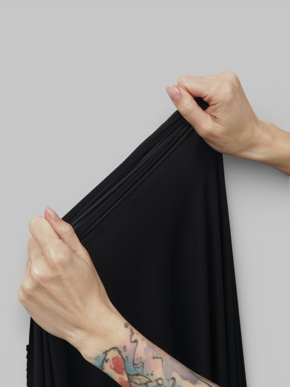 Микрофибра бельевая в рубчик матовая эластичная черная