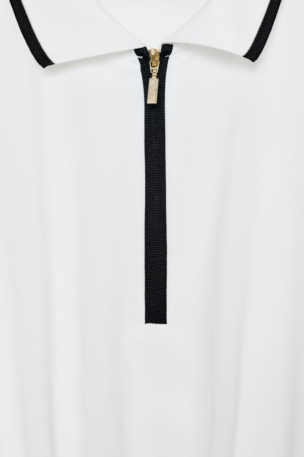 ZARA ПЛАТЬЕ МИДИ С ПЛИССИРОВКОЙ И КОНТРАСТНЫМИ ДЕТАЛЯМИ, БЕЛЫЙ