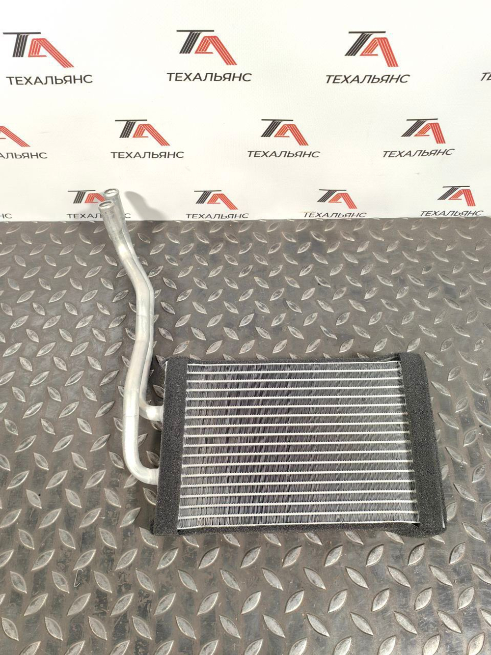 Радиатор отопителя KHR13710