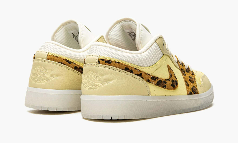 Air Jordan 1 Low WMNS "SNKRS Day"