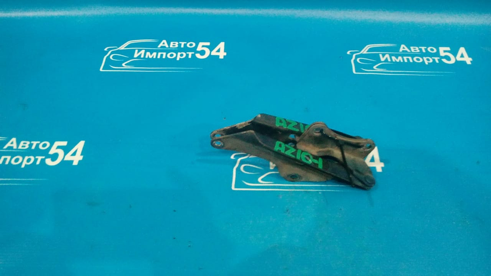 Петля капота правая NISSAN CUBE 2000