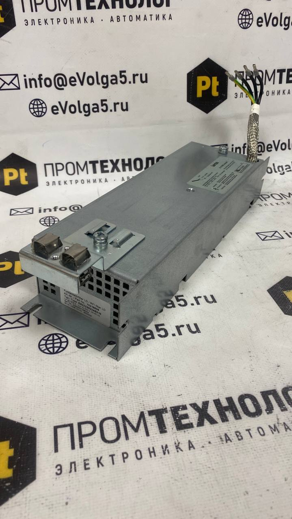 Lenze E82ZZ55234B210 13218609 с хранения