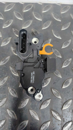 Регулятор напряжения 20523391