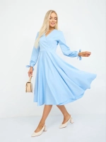 Платье с пышной юбкой