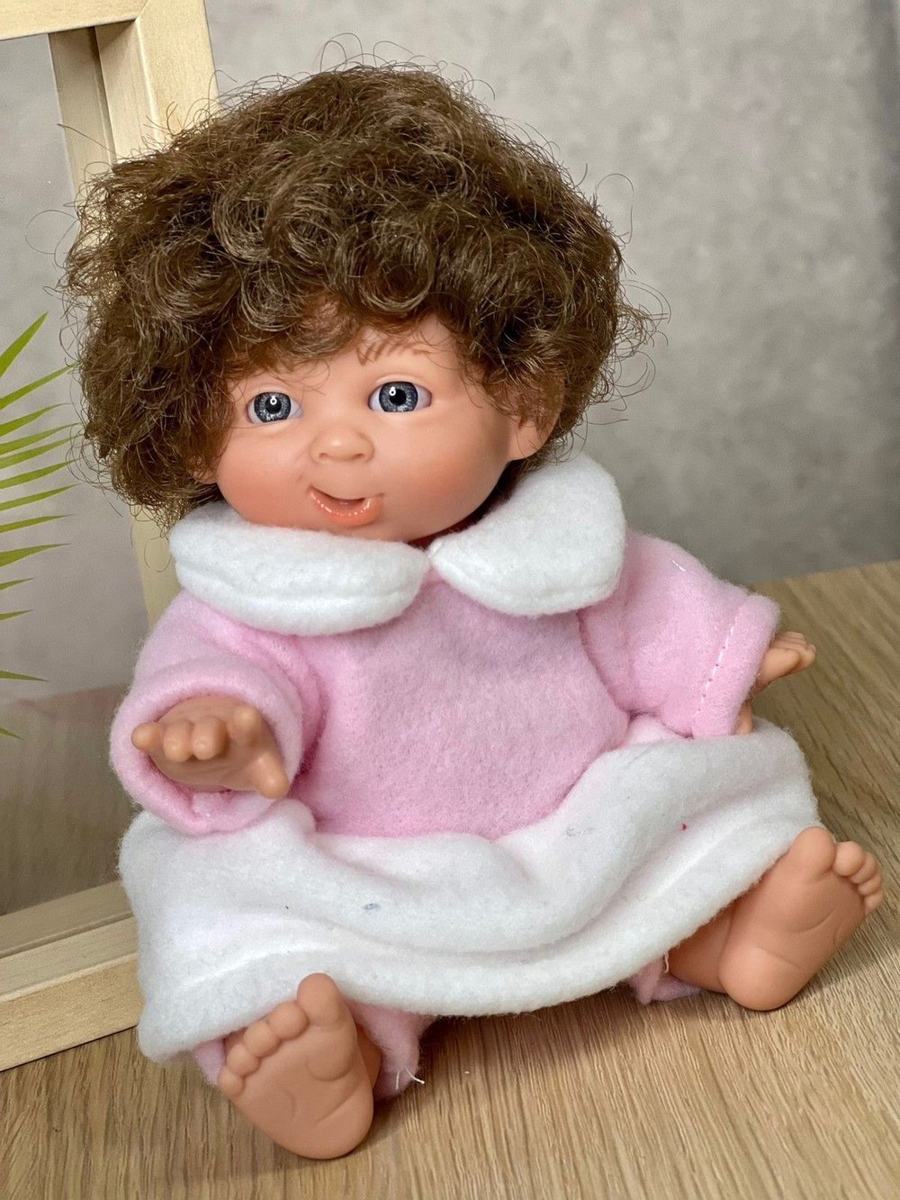 Кукла LAMAGIK виниловая 18см Gestitos (10000U12)