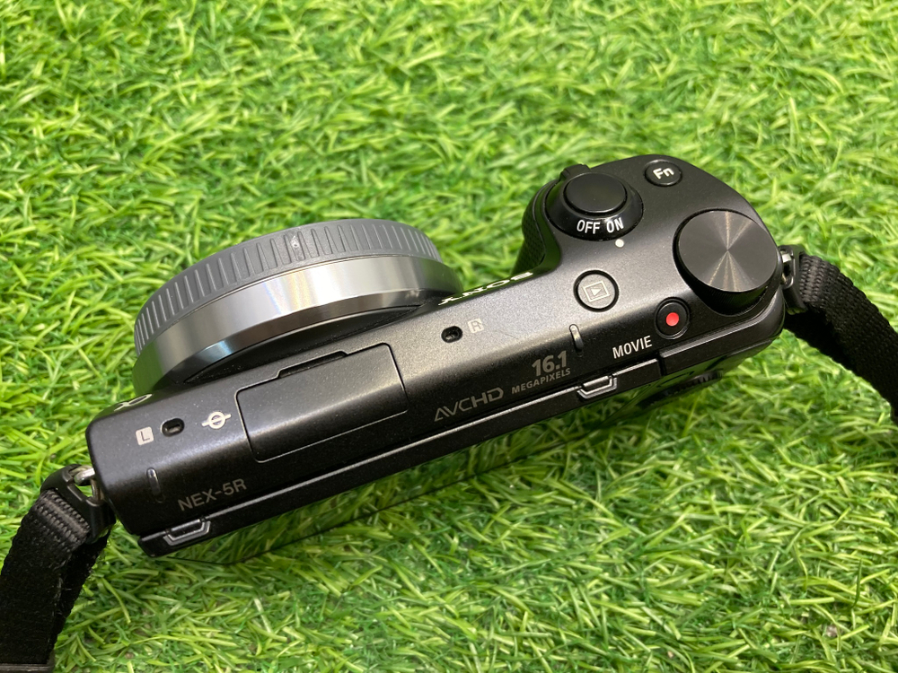 Sony Alpha NEX-5R