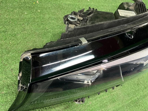 Фара левая BMW 3er G20 (2018-2022) LED