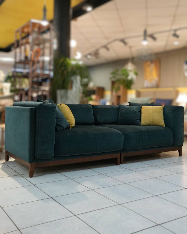 Коллекция мягкой мебели CASE от фабрики THE IDEA