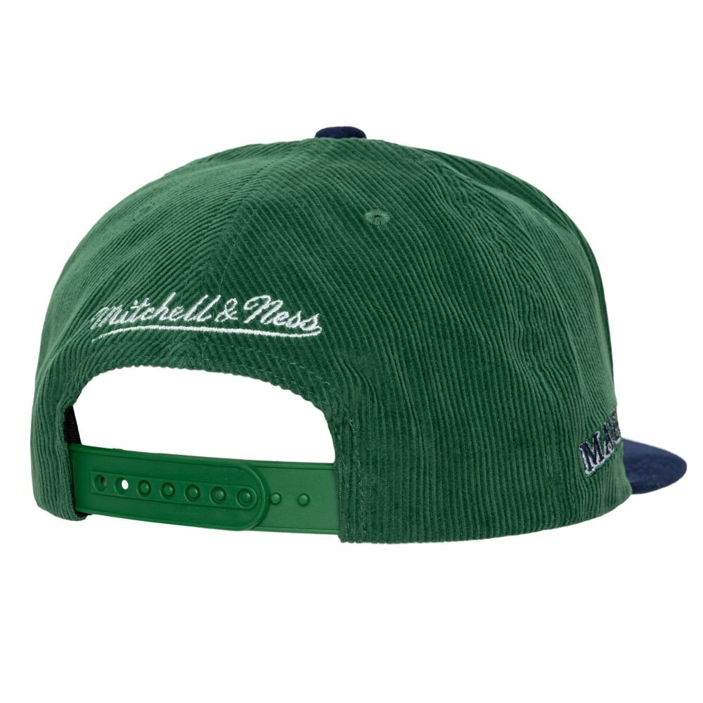 Баскетбольная кепка Mitchell&Ness NBA Sueduroy Snapback HWC Dallas Mavericks Green Cap