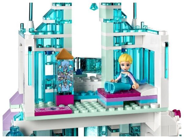 Конструктор LEGO Disney Princess 43172 Волшебный ледяной замок Эльзы