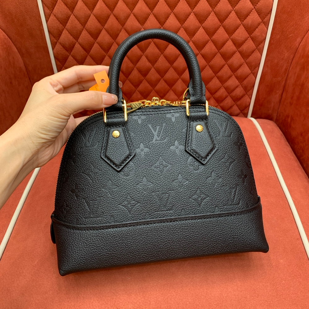 Louis Vuitton Alma BB