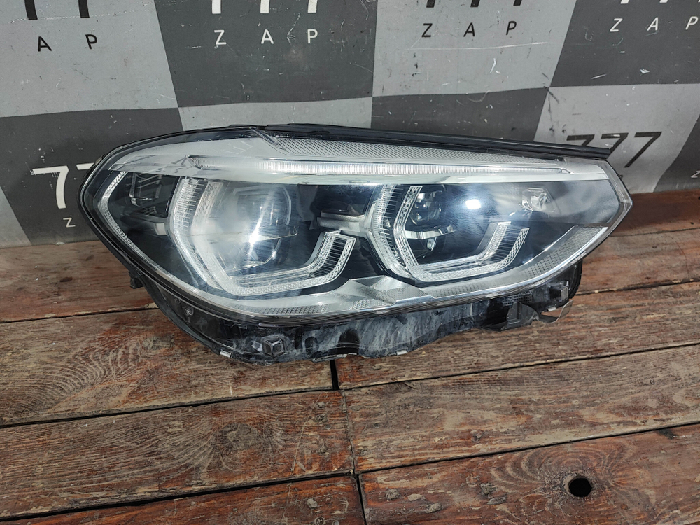 Фара правая Adaptive LED BMW X3 (G01) 17-21 Б/У Оригинал 63117466120