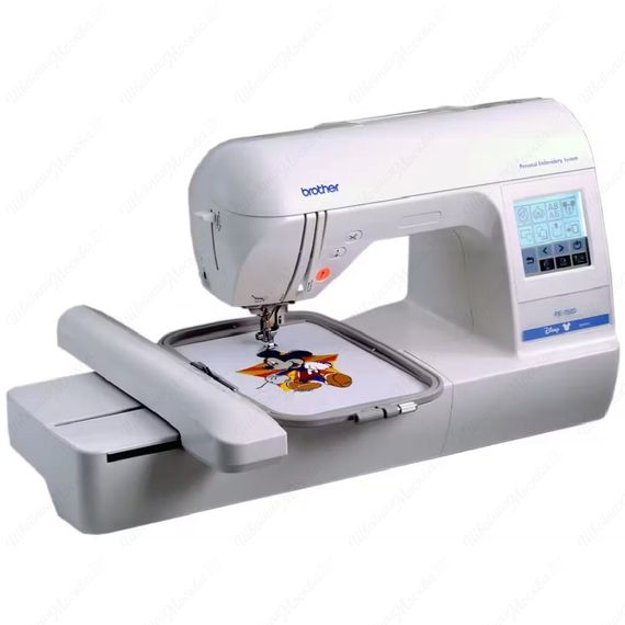 Вышивальная машина Brother Disney PE750D