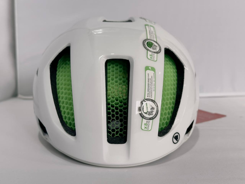 Шлем велосипедный ENDURA PRO SL HELMET White size S-M