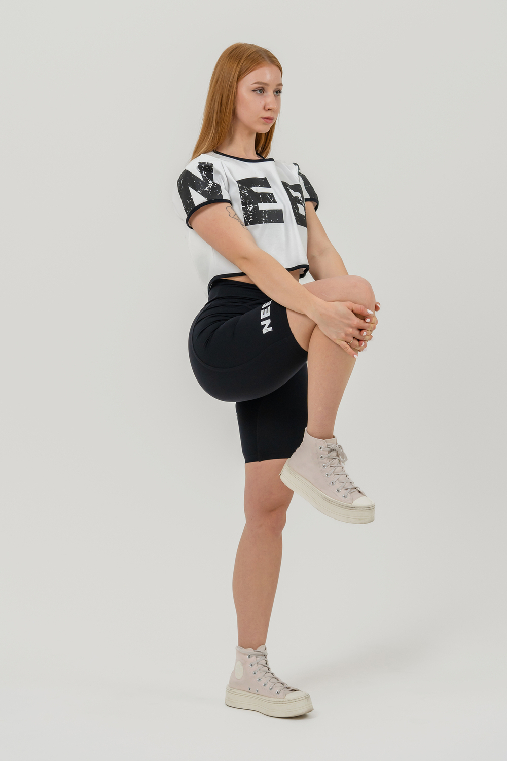 ФУТБОЛКА OVERSIZED CROP TOP GAME ON 610 БЕЛАЯ