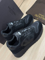 Кроссовки Valentino