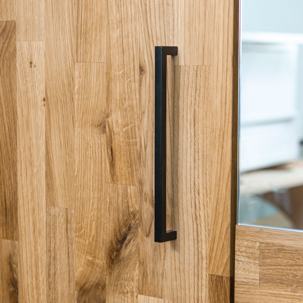 Шкаф для одежды Флеверс из массива дуба, 240х190х62 см, 4 двери 3 ящика, на металлических ножках