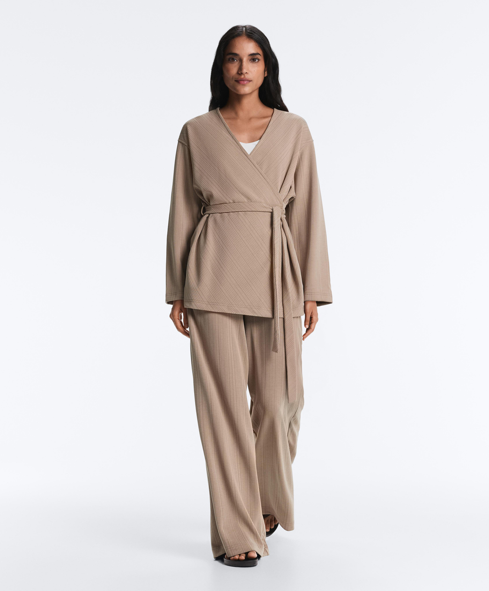 OYSHO Прямые брюки с асимметричной полосой и модалом, темно-серый