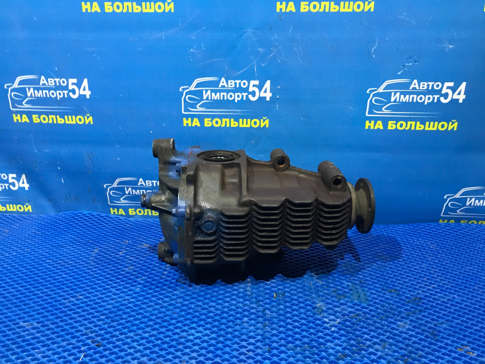 Редуктор заднего моста TOYOTA GRAND HIACE 1999–2002