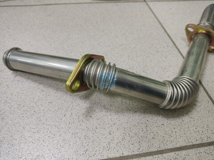 Трубка рециркуляции впускного коллектора (⌀32, L-560, фланец 2отв. ⌀10) 536.1213026-10