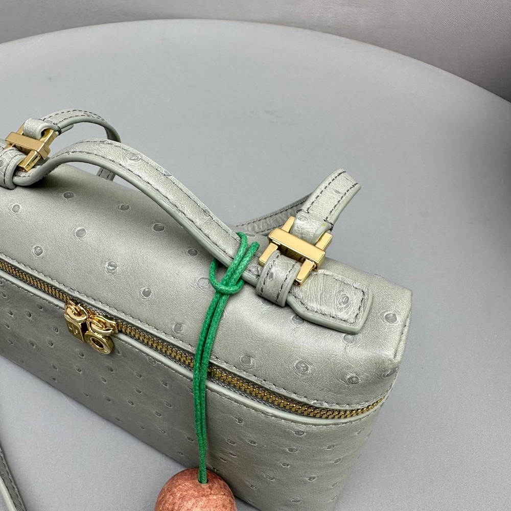 Loro Piana Extra Pocket L19