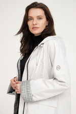 Ветровка женская ASTILBA Maritta