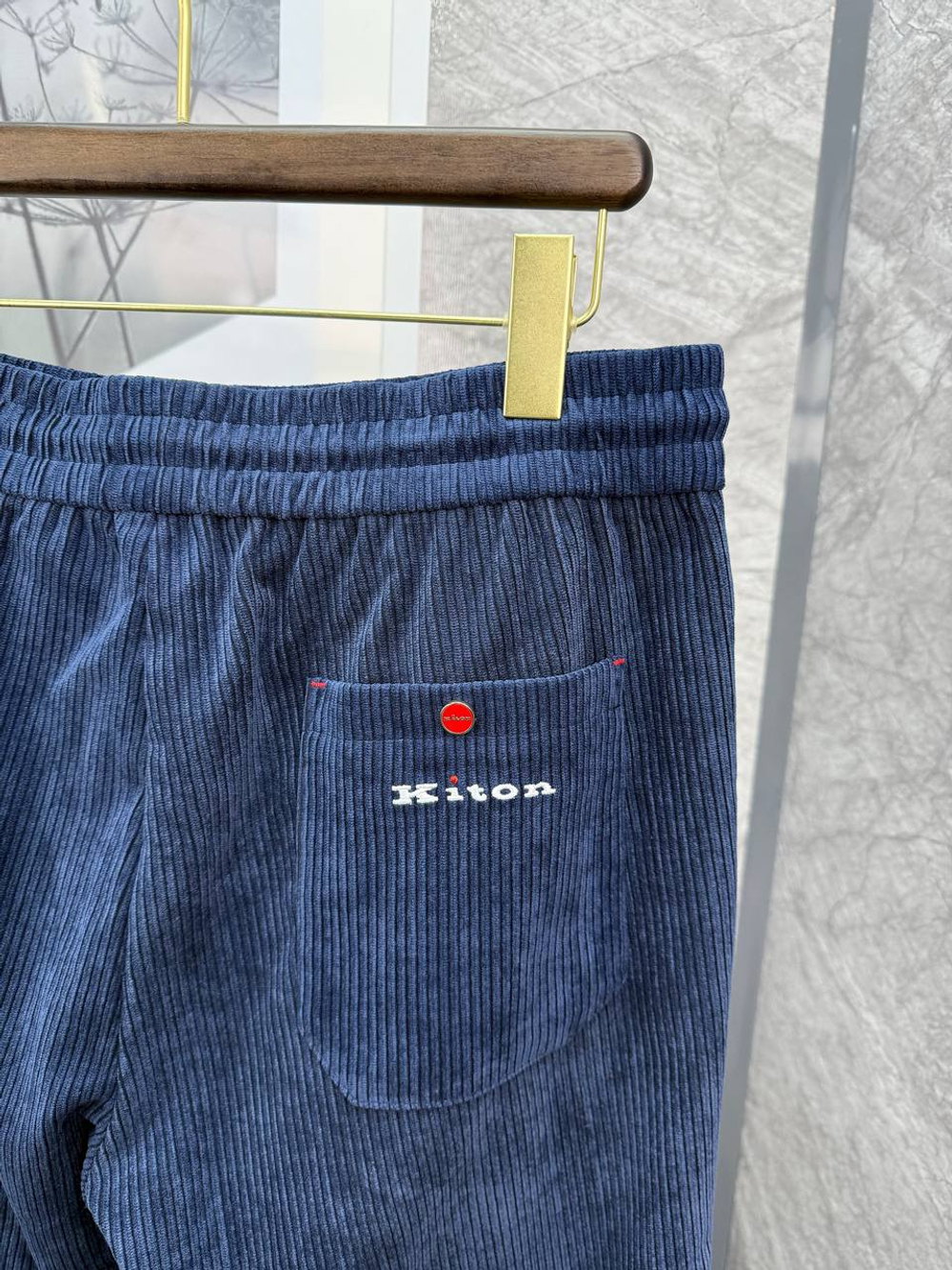 Вельветовые штаны Kiton