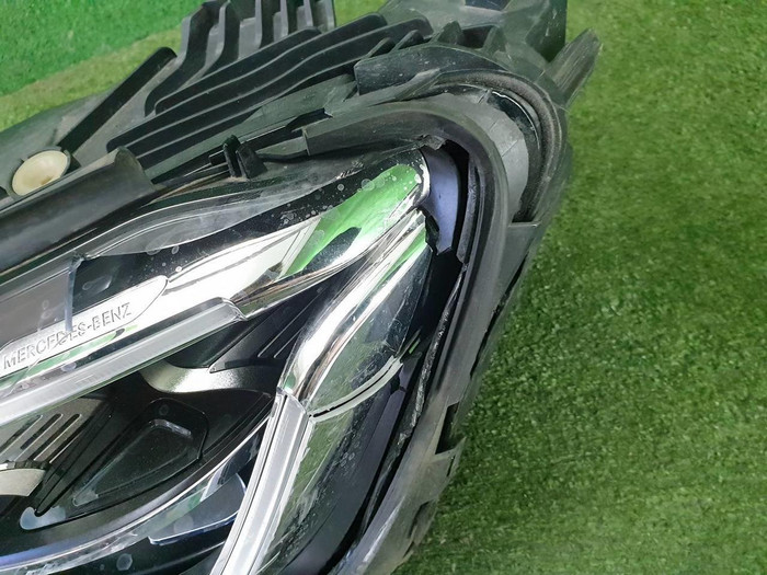 Фара левая Mercedes GLC X253 (2019-2022) LED