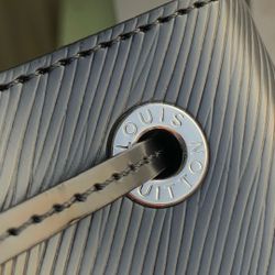 Louis Vuitton Noe MM Bucket Bag
