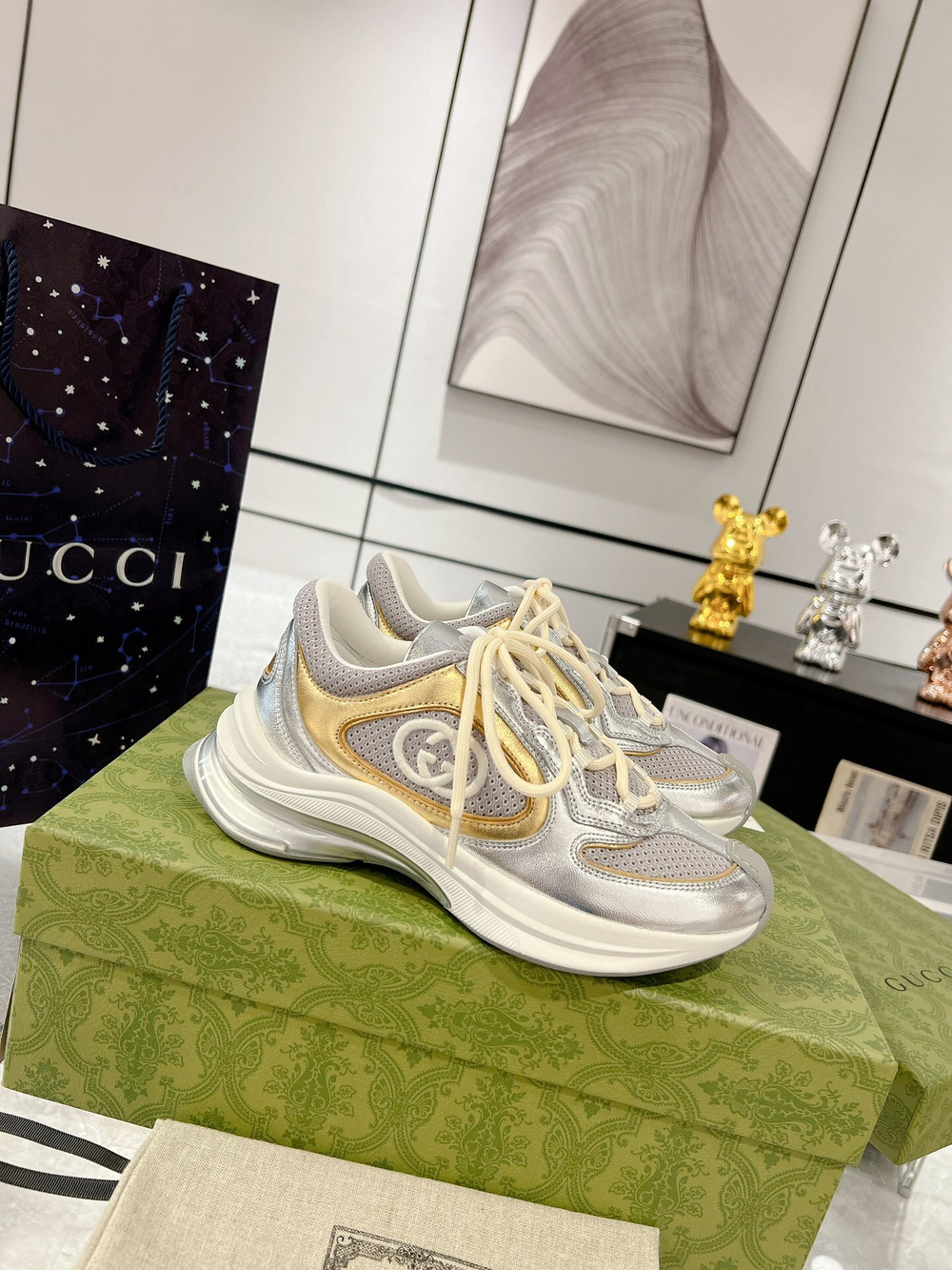 Gucci Run Sneaker (4 colors)