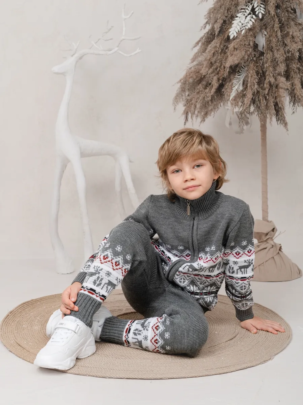 Кофта вязаная на молнии "Северное сияние"