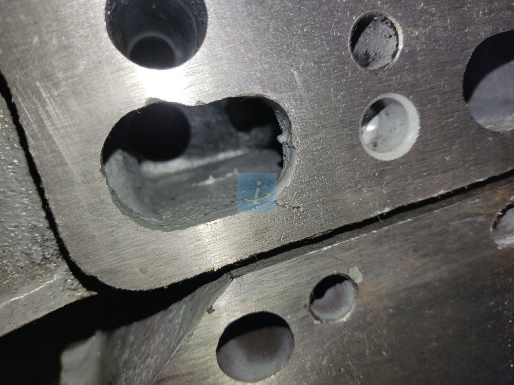 Головка блока цилиндров в сб. с клапанами (Н.О) 238-1003009