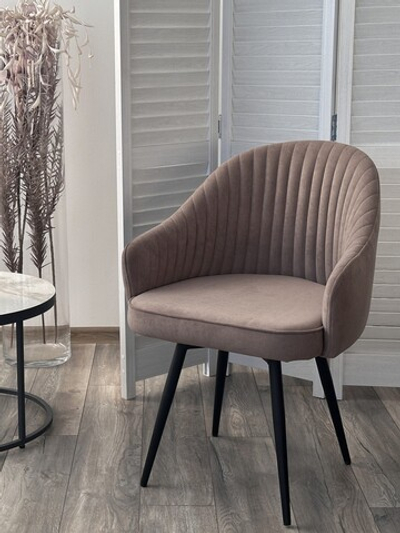 Стул ШЕЛЛ 360 град. поворот. B5 Капучино, велюр / черный каркас, М-City