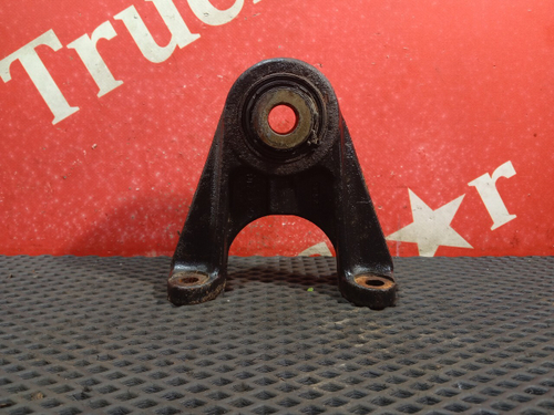 Кронштейн заднего стабилизатора