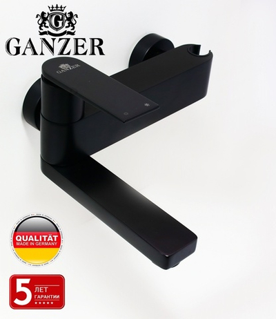07031-C Смеситель однорычажный для ванны (ЧЕРНЫЙ) "GANZER" (5/1шт)