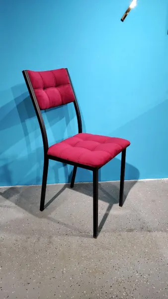 Мягкий стул для дома