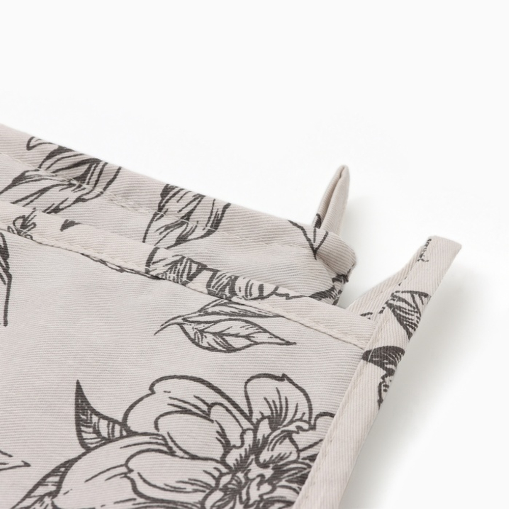 Набор кухонный «Этель» Black flowers: варежка-прихватка, прихватка, 100% хлопок, саржа 190 г/м²