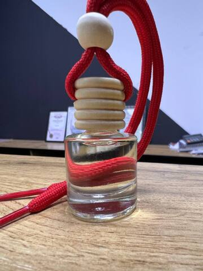 Ароматизатор в машину Avon Ultra Sexy Женские Top 6 мл