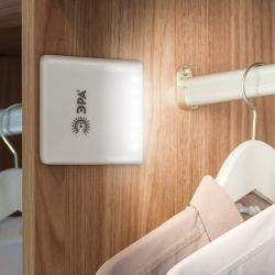 Светодиодный фонарь подсветка ЭРА Пушлайт SB-404 в шкаф самоклеящаяся поверхность | Подсветка, пушлайты