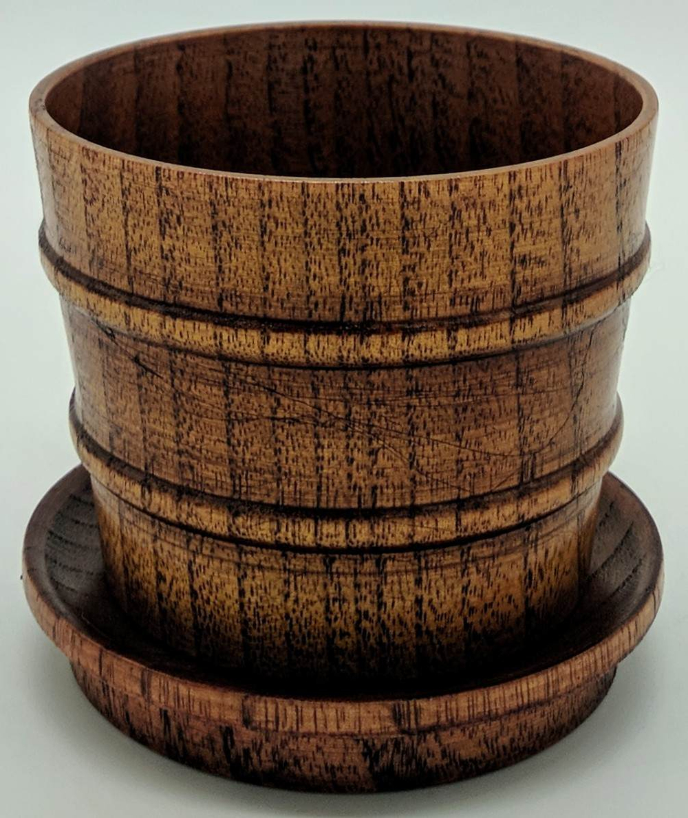 Чашка деревянная с крышкой-блюдцем