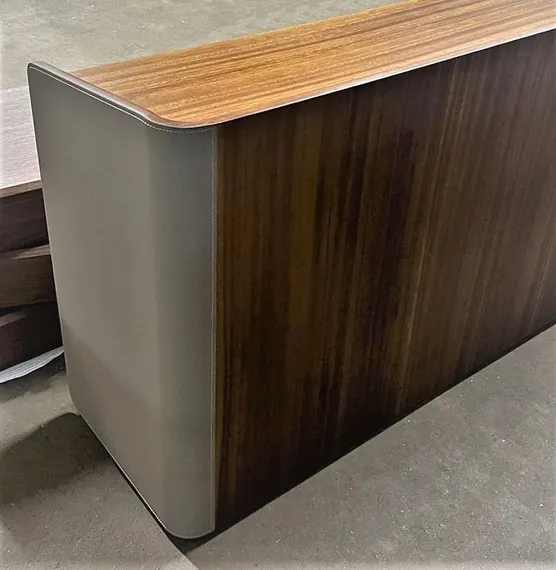 Комод 4219, 180х89 см, шпон эвкалипта, серая экокожа