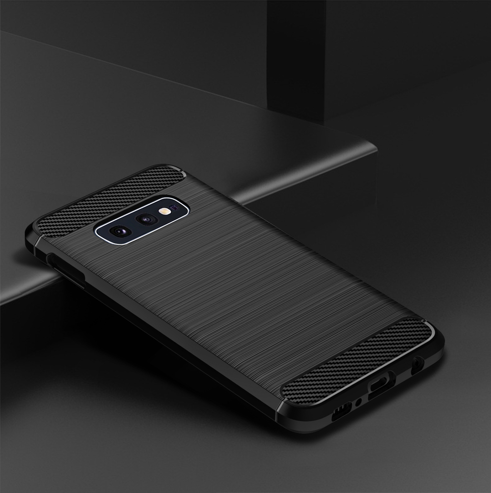 Чехол для Samsung Galaxy S10e цвет Black (черный), серия Carbon от Caseport