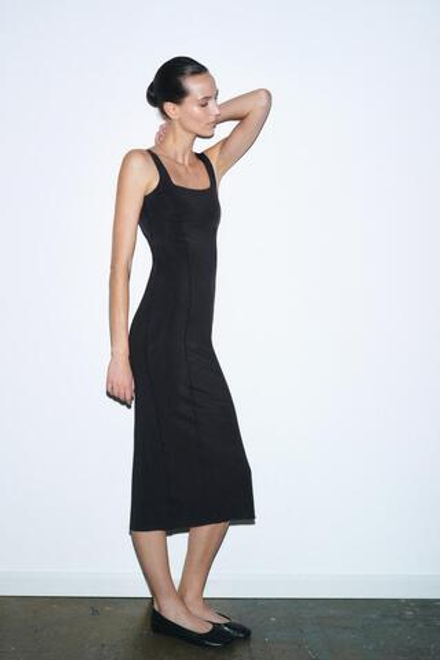 ZARA ПРИТАЛЕННОЕ ПЛАТЬЕ МИДИ, ЧЕРНЫЙ