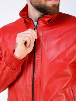 Куртка кожаная натуральная с капюшоном