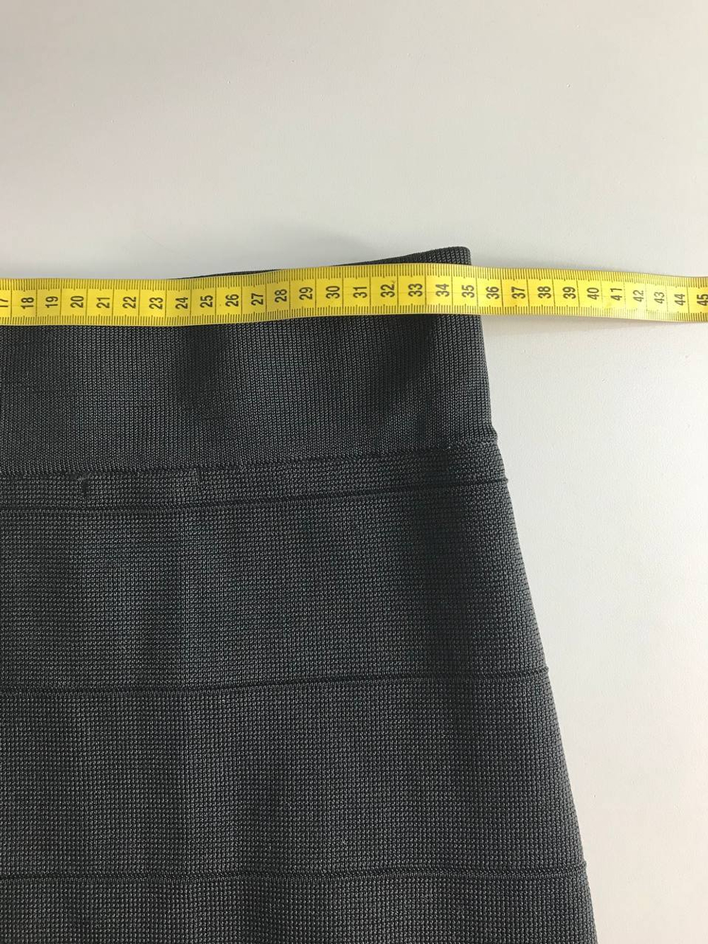 Юбка Incity обтягивающего кроя, визуально на 46 размер