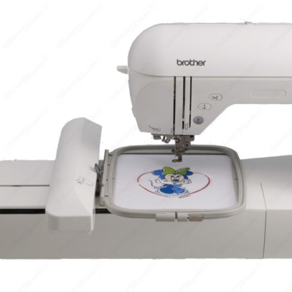 Вышивальная машина Brother Innov-is 780D